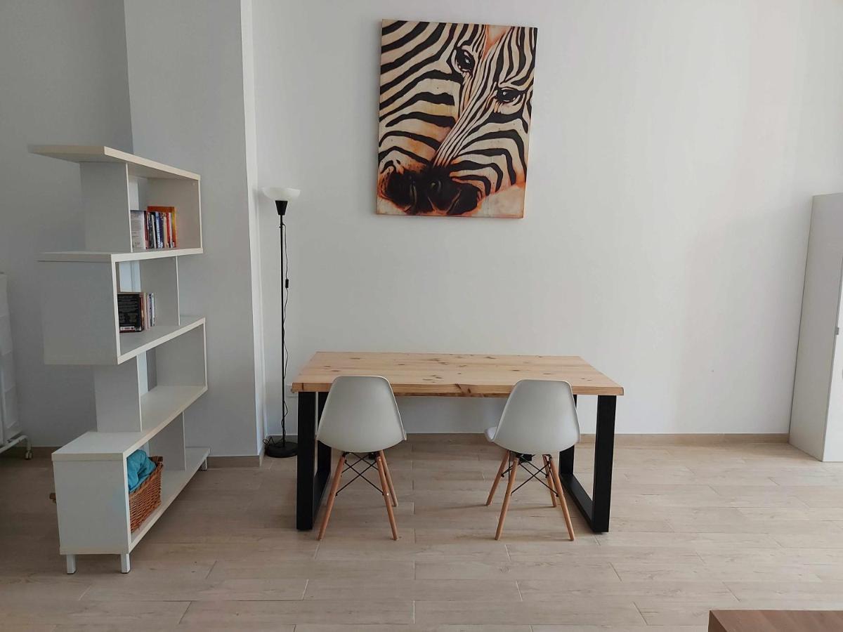 Claveles Suite By Lets Málaga Dış mekan fotoğraf