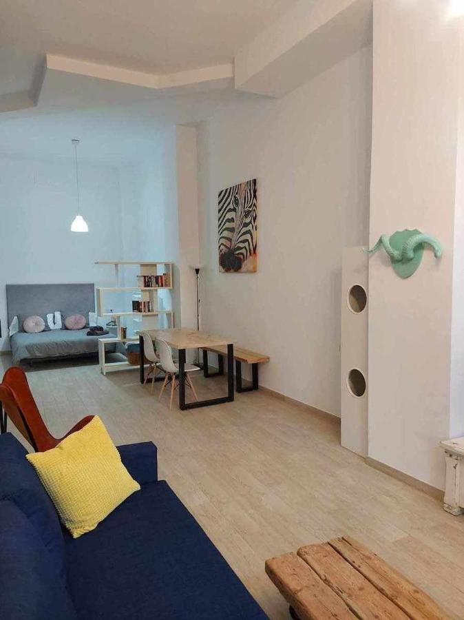 Claveles Suite By Lets Málaga Dış mekan fotoğraf