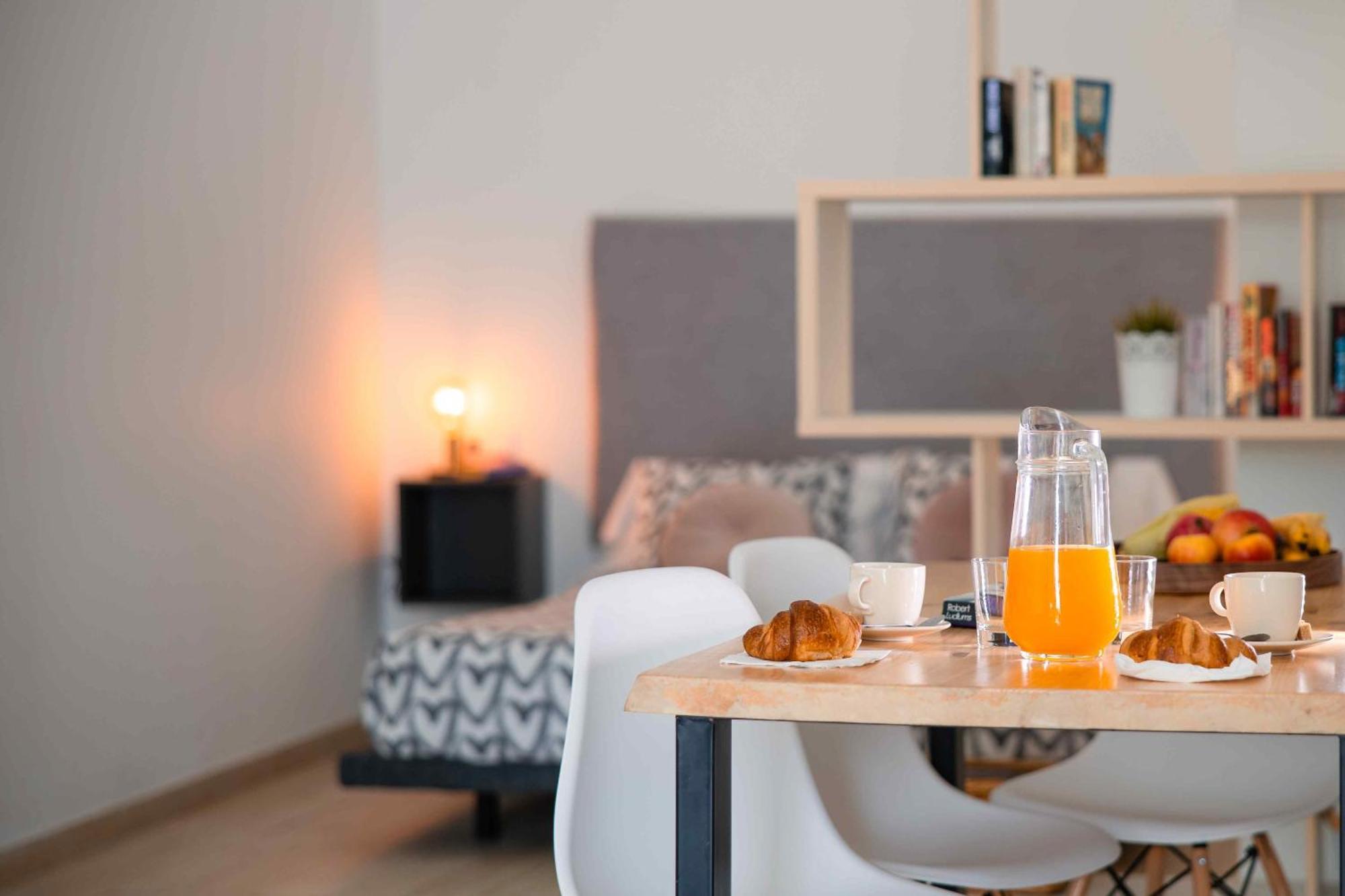 Claveles Suite By Lets Málaga Dış mekan fotoğraf
